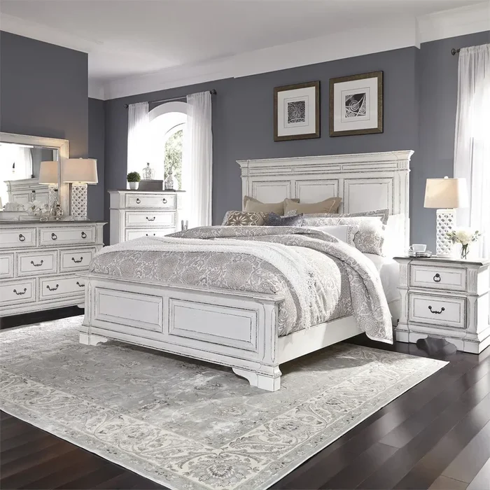 5-Piece Traditional California King Panel Bedroom Set