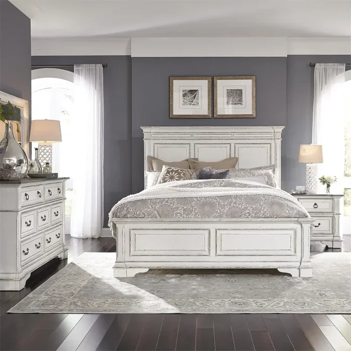 Abbey Park 4-Piece Queen Panel Bedroom Set