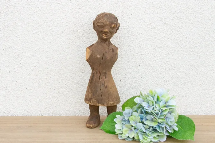 Antique African Female Figure (Trade)