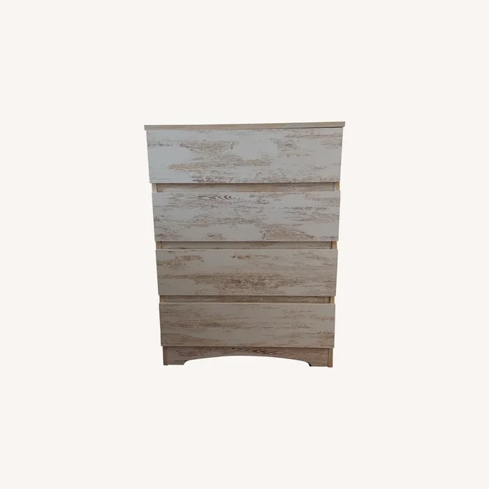 DEVAISE 4-Drawer Dresser in White Oak