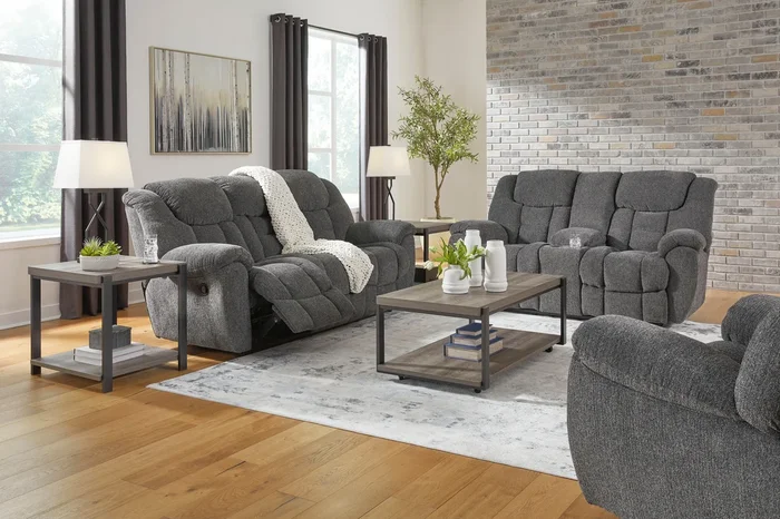 Foreside Living Room Set