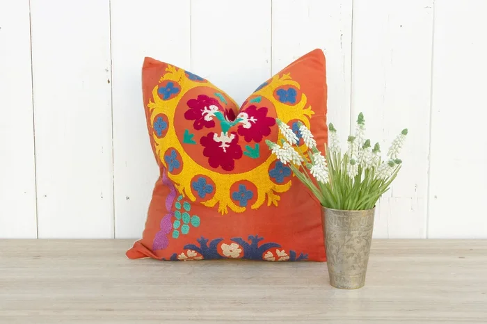 Gulnoor Vintage Suzani Square Pillow (Trade)