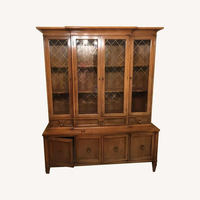 Italian Provincial Hutch