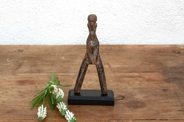 Zulu Warrrior African Slingshot (Trade)